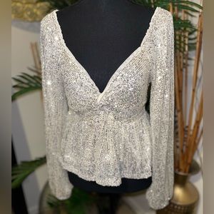 Francesca’s Silver Sequin Babydoll Top Sz Medium